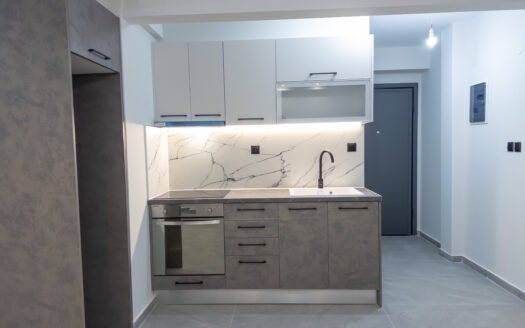 Πωλείται Ανακαινισμένο Studio 43 τ.μ.